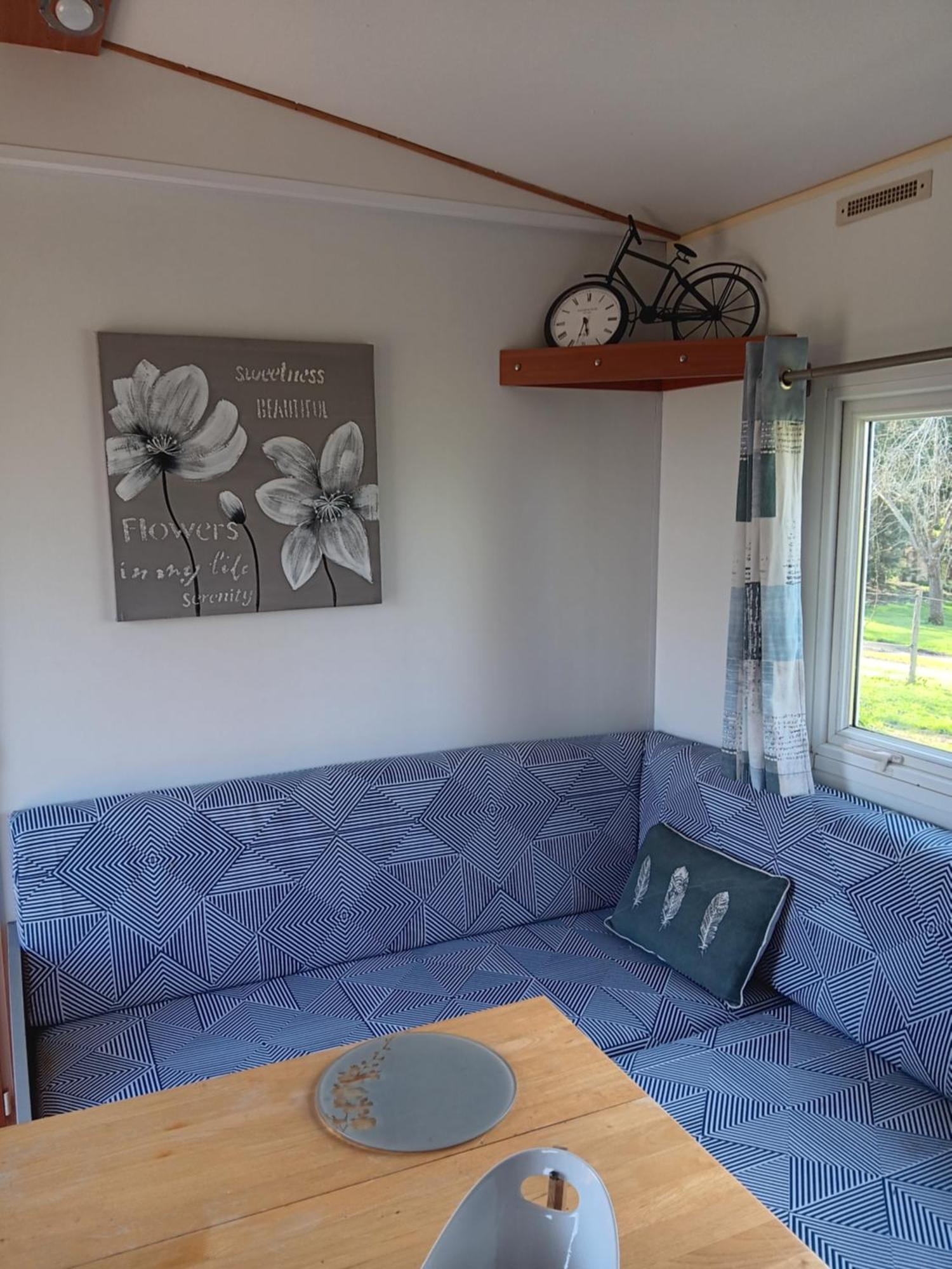 Mobilhome Cosy Au Calme De La Campagne Lombez Εξωτερικό φωτογραφία
